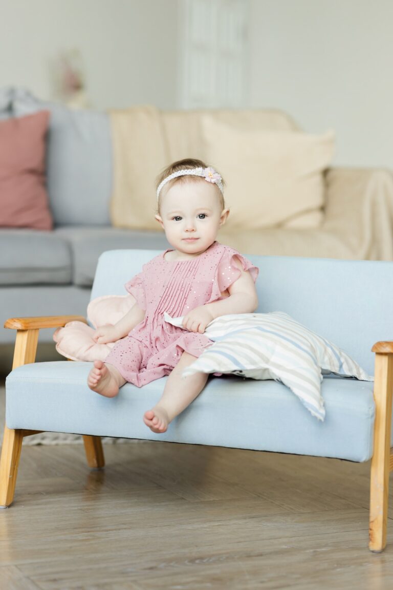 Sukienka dla niemowlaka – jak wybrać piękne ubranko?