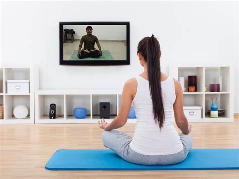 Compare Online vs In Person Yoga