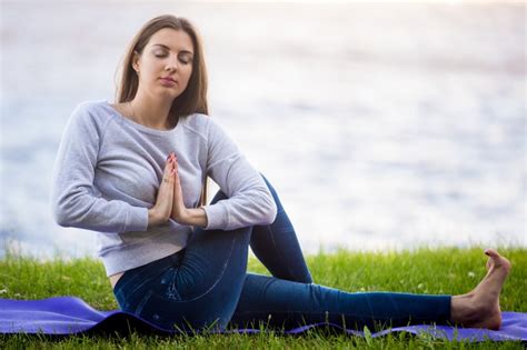 The Link Between Yoga and Stress Management