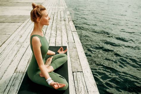 Transform Your Mind With These Meditation Poses